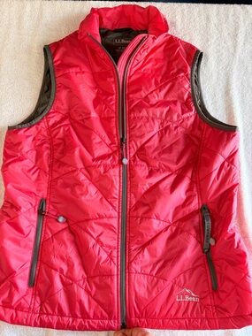 L.L. Bean women’s vest